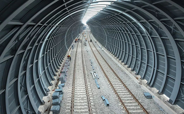 高鐵鋼立柱 高鐵鋼立柱